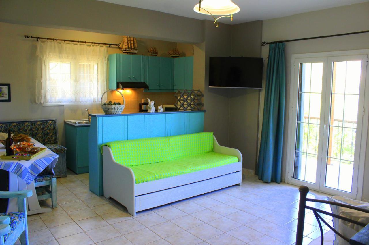 Tzaneria Apartments Skiathos Kanapitsa  Exteriör bild
